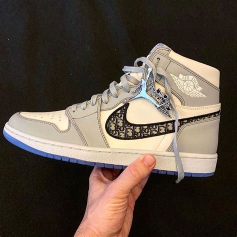 j1 travis scott x dior prezzo|Buy Dior x Air Jordan 1 High .